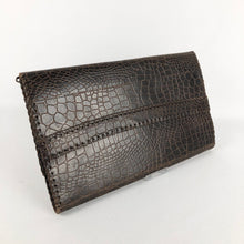 Load image into Gallery viewer, Vintage 1940s Embossed Leather Clutch Bag