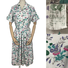 Load image into Gallery viewer, Original 1940's or 1950's Volup St Michael CC41 Cotton Floral Frock - Bust 42 44 *