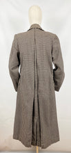 Load image into Gallery viewer, Original 1930s 1940s Brown and Cream Houndstooth Check Three Way Coat - Bust 38 40 42