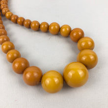 Load image into Gallery viewer, 1940s Egg Yolk Yellow Bakelite Necklace