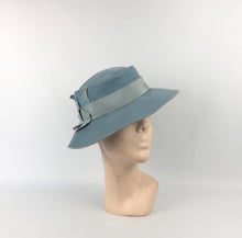 Load image into Gallery viewer, Original 1930s Cornflower Blue Fedora with Grosgrain Trim
