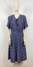 Load image into Gallery viewer, Volup Original 1940s Pure Silk Stripe Day Dress - Bust 42 44