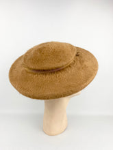 Load image into Gallery viewer, Original 1950s Milk Chocolate Brown Felt Platter Hat with Grosgrain Trim