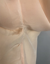 Load image into Gallery viewer, 1930s 1940s Pale Peach Rayon Bed Jacket - B36