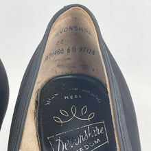 Load image into Gallery viewer, Original 1940's 1950's Black Suede Bow Fronted Court Shoes - UK 6.5