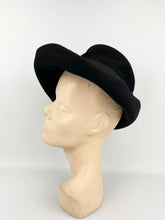 Load image into Gallery viewer, Original 1930s 1940s Inky Black Felt Hat with Wide Brim and Grosgrain Trim