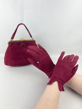 Load image into Gallery viewer, Original 1940's Burgundy Suede Set of Bag and Matching Gloves
