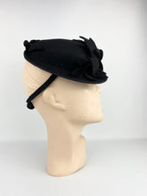 Load image into Gallery viewer, Original 1940s Dark Brown Felt Topper Hat with Triple Felt Flower Trim