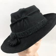 Load image into Gallery viewer, 1940s Black Felt Fedora Hat