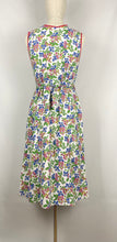 Load image into Gallery viewer, 1940s Floral Cotton Pinny - Would Make A Great Summer Dress - Bust 32 33 34 *
