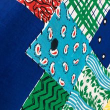 Load image into Gallery viewer, Original 1950s Reversible Circle Skirt in Patchwork Print and Black - Waist 28"