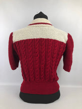 Load image into Gallery viewer, 1940s Reproduction Colour Block Cable Knit Jumper in Ruby and Cream - Bust 40 42 44 46 - Volup Knitwear