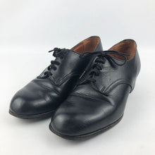 Load image into Gallery viewer, CC41 1940s Black Leather Walking Shoes - UK 3.5