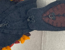 Load image into Gallery viewer, 1940's Style Colourful Felt Belt in Autumnal Shades Made From a 1941 Pattern Using Pure Wool Felt - Waist 29"