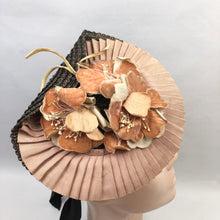 Load image into Gallery viewer, 1940s Black and Soft Apricot Straw & Grosgrain Hat with Floral Trim