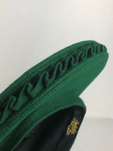Load image into Gallery viewer, Original 1940s Kelly Green Felt Hat - Exceptionally Beautiful Piece