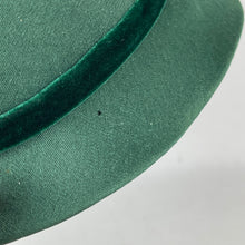 Load image into Gallery viewer, Original 1950's Forest Green Hat with Beautiful Pink Floral Trim - Jolly & Son Ltd Bath