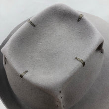 Load image into Gallery viewer, 1930s 1940s Grey Felt Fedora Hat