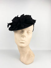 Load image into Gallery viewer, Original 1940s Dark Brown Felt Topper Hat with Triple Felt Flower Trim