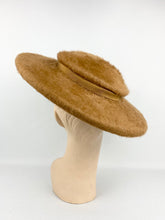 Load image into Gallery viewer, Original 1950s Milk Chocolate Brown Felt Platter Hat with Grosgrain Trim
