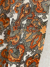 Load image into Gallery viewer, Original 1950's Artificial Silk Blouse in Autumnal Print - Button Back with Bow Detail - Bust 40