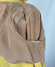 Load image into Gallery viewer, Original 1940s Pure Wool Swing Jacket In Soft Mustard Shade with Pockets - Bust 38 40 42