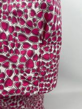 Load image into Gallery viewer, 1940's Reproduction Novelty Print Cotton Blouse with Valentine Heart Print - Bust 34" 35" 36"