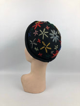 Load image into Gallery viewer, 1930s Black Felt Skull Cap with Floral Wool Work Embroidery