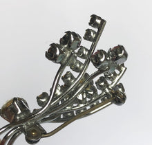 Load image into Gallery viewer, Vintage Clear and Pink Paste Flower Brooch