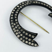 Load image into Gallery viewer, Art Deco Arrow Shaped Black Hat Flash Set With Clear Paste - Great Vintage Piece