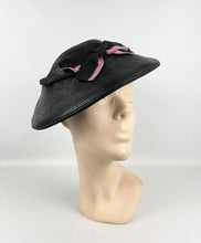 Load image into Gallery viewer, Original Late 1930's or Early 1940's Black Lacquered Straw Hat with Pink Grosgrain Trim