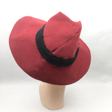 Load image into Gallery viewer, Amazing 1930s or 1940s Deep Red Felt French Fedora