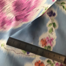 Load image into Gallery viewer, Original 1940s 1950s Chaslyn Model Luxurious Feel Blue Housecoat in a Pretty Floral Print - Bust 36 37 38