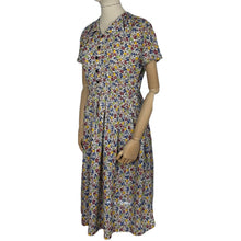 Load image into Gallery viewer, Original 1940's Classic Floral Floppy Cotton Day Dress with Neat Collar - Bust 34 36