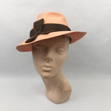 Load image into Gallery viewer, 1930s or 1940s Apricot Felt Fedora with Brown Grosgrain Trim