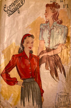 Load image into Gallery viewer, 1940s Reproduction Christmas Blouse in Riley Blake Cotton - Bust 38" 40"