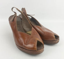 Load image into Gallery viewer, Original 1940s Chestnut Leather Peep Toe Sling Back Shoes by Dolcis - Uk Size 6