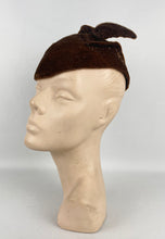 Load image into Gallery viewer, Charming 1970s Does 1930s Rust Coloured Cap with Bow Trim - Deco Detailing *