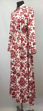 Load image into Gallery viewer, 1940s CC41 Moygashel House Dress / Housecoat - B40
