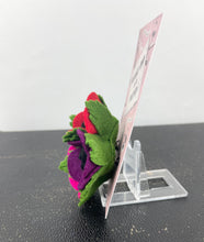 Load image into Gallery viewer, 1940's Felt Flower Anemone Corsage - Pretty Wartime Posy Brooch - Lilac, Red, Mauve and Pink