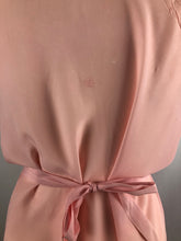 Load image into Gallery viewer, 1940s 1950s Pink Rayon and Lace Nightdress - B36