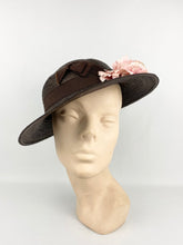 Load image into Gallery viewer, Original 1930s Chocolate Brown Straw Hat with Soft Pink Carnation Trim