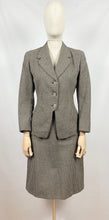 Load image into Gallery viewer, Original 1940s Houndstooth Check Suit in Green, Blue and Brown - Bust 35 36 - Petite