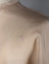 Load image into Gallery viewer, 1930s 1940s Pale Peach Rayon Bed Jacket - B36