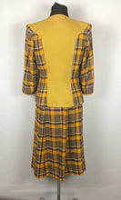 Load image into Gallery viewer, 1940s Mustard and Check Colour Block Suit