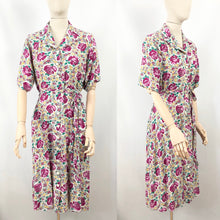 Load image into Gallery viewer, 1940s Floppy Cotton Dress with Pink Roses Print - Bust 40 42