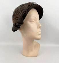 Load image into Gallery viewer, RESERVED Original 1930's Dark Brown Close Fitting Felt Hat with Feathers, Net and Ribbon Trim