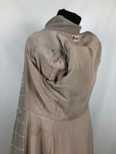 Load image into Gallery viewer, 1940s 11011 Grey and Cream Fit and Flare Check Coat - Bust 34