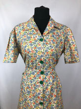 Load image into Gallery viewer, CC41 Floral Cotton House Dress - Bust 40”