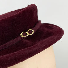 Load image into Gallery viewer, Original 1950's Dark Burgundy Close Fitting Fur Felt Hat with Gold-tone Trim